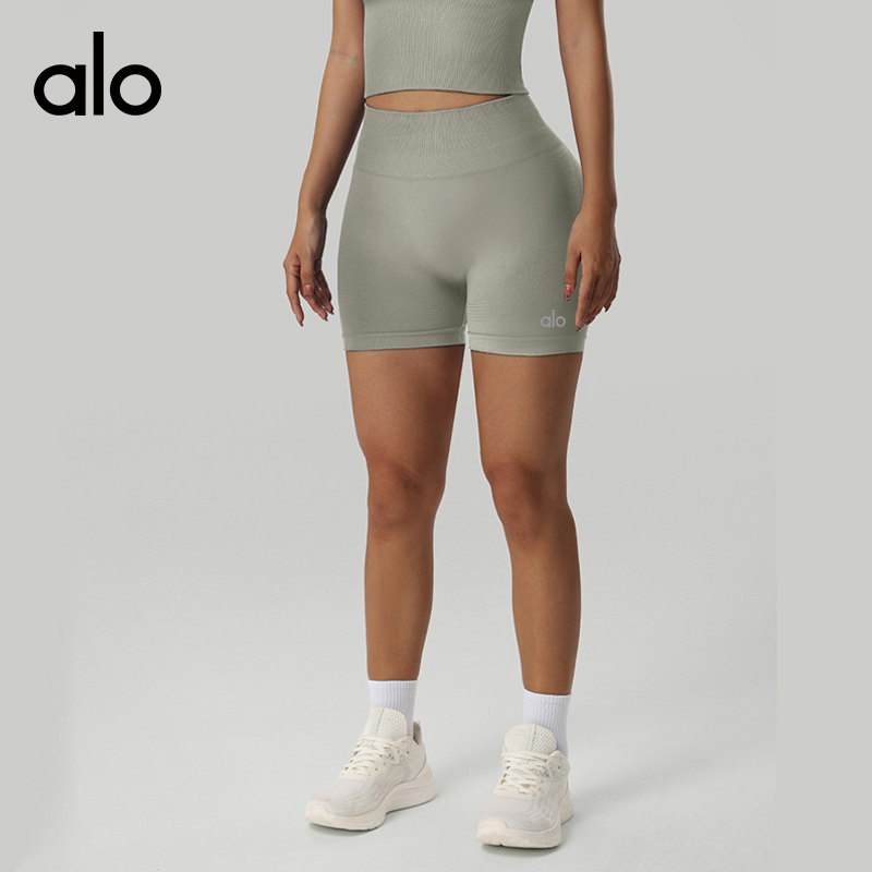 ALO YOGA💰73💎支持一件代发
aloyoga短裤高腰紧身瑜伽裤提臀收腰健身裤速干运动短裤
【品牌】ALO 
【款号】DK8022
【面料】氨纶/锦纶
【颜色】黑色，卡其色，蓝色，深灰色
【尺码】S，M，L，XL
 专柜同款品质，厂家直销，货源充足，售后保障