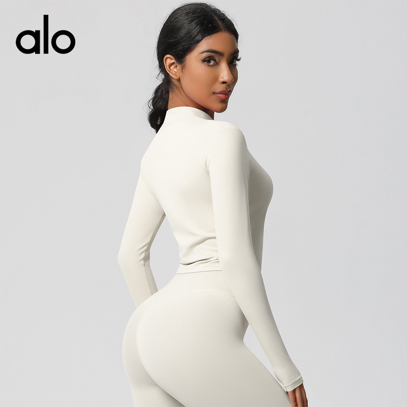 ALO YOGA💰88💎支持一件代发
aloyoga裸感瑜伽外套立领运动户外收腰显瘦长袖健身服
【品牌】ALO 
【款号】WT7106
【面料】锦纶/氨纶
【颜色】板栗色，黑色，徽章蓝，罗勒绿，浅象牙，石墨灰，霜灰色，天空蓝，胭脂红，樱花粉
【尺码】S，M，L，XL
 专柜同款品质，厂家直销，货源充足，售后保障