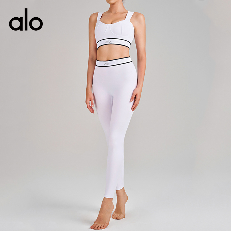 Alo set yoga pink