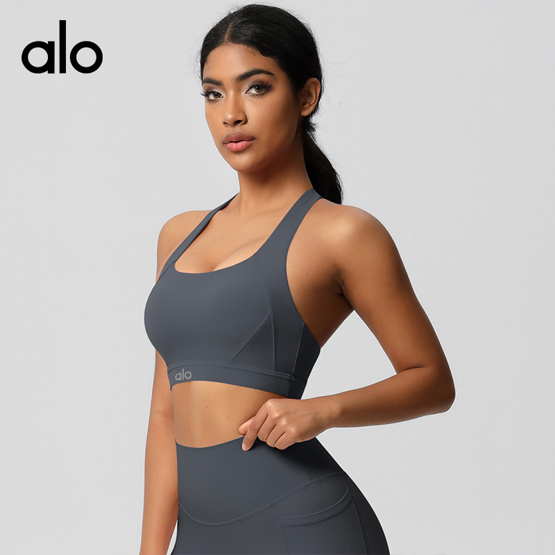 ALO YOGA💰78💎支持一件代发

aloyoga云感紧身瑜伽背心普拉提跑步户外健身服女
【品牌】ALO 
【款号】WX7110
【面料】锦纶/氨纶
【颜色】板栗色，樱花粉，浅象牙，胭脂红，天空蓝，罗勒绿，霜灰色，石墨灰，黑色，徽章蓝
【尺码】S，M，L，XL
 专柜同款品质，厂家直销，货源充足，售后保障