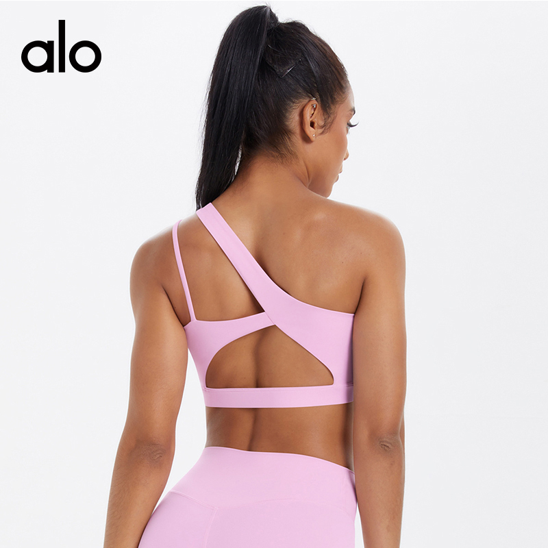 ALO YOGA  💰78💎支持一件代发
aloyoga斜单肩美背裸感运动内衣不规则肩带健身背心
【品牌】ALO 
【款号】BX7114
【面料】锦纶/氨纶
【颜色】板栗色，黑色，徽章蓝，罗勒绿，浅象牙，石墨灰，霜灰色，天空蓝，胭脂红，樱花粉
【尺码】S，M，L，XL
 专柜同款品质，厂家直销，货源充足，售后保障