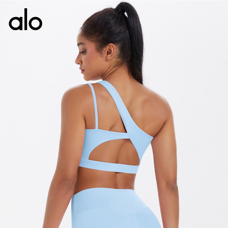 ALO YOGA  💰78💎支持一件代发
aloyoga斜单肩美背裸感运动内衣不规则肩带健身背心
【品牌】ALO 
【款号】BX7114
【面料】锦纶/氨纶
【颜色】板栗色，黑色，徽章蓝，罗勒绿，浅象牙，石墨灰，霜灰色，天空蓝，胭脂红，樱花粉
【尺码】S，M，L，XL
 专柜同款品质，厂家直销，货源充足，售后保障