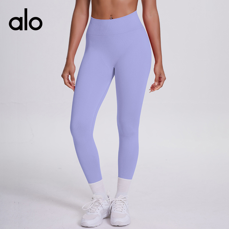 ALO YOGA  💰83💎支持一件代发
aloyoga高腰显瘦瑜伽长裤普拉提收腹提臀健身瑜伽裤
【品牌】ALO 
【款号】CK6709
【面料】锦纶/氨纶
【颜色】板栗色，茶棕色，粉红荔枝，黑色，灰褐色，徽章蓝，酒红色，可可色，李子紫，罗勒绿，绿色，浅蓝紫，浅象牙，闪电蓝，深绿色，石墨灰，霜灰色，天空蓝，午夜蓝紫，胭脂红，艳蓝色，樱花粉，蒸馏咖啡，中国红，紫红色
【尺码】XS，S，M，L
 专柜同款品质，厂家直销，货源充足，售后保障