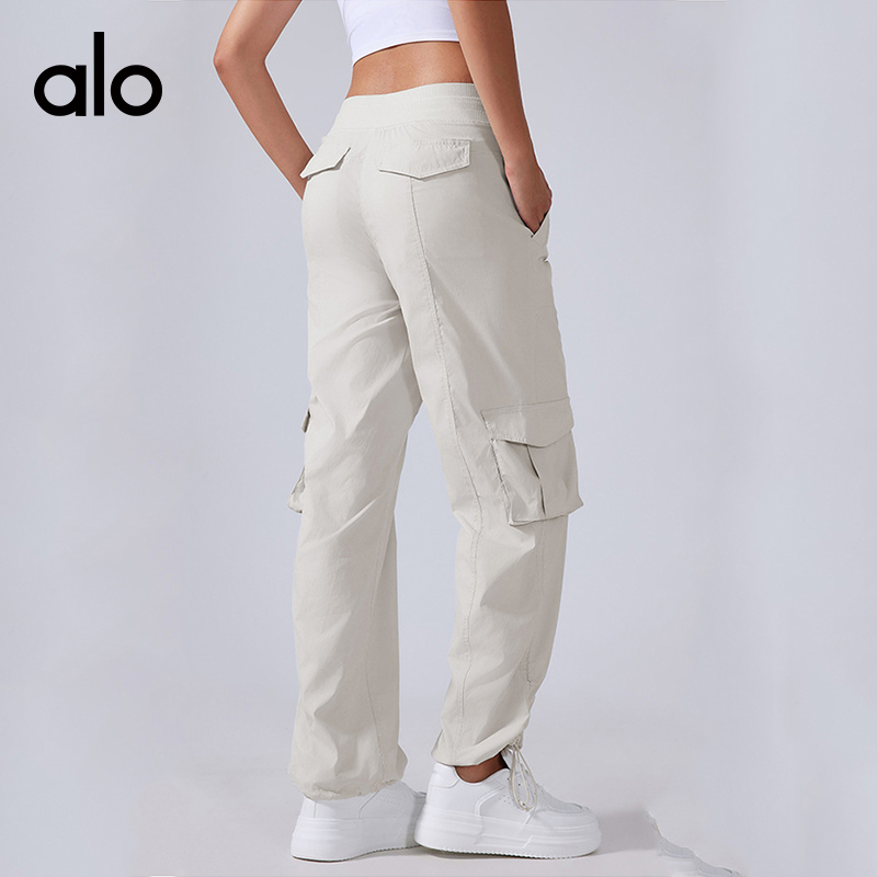 ALO YOGA💰138💎支持一件代发
aloyoga休闲户外速干阔腿裤宽松显瘦工装裤跑步运动裤
【品牌】ALO 
【款号】D25001
【面料】锦纶/氨纶
【颜色】白蛋白，风车浅蓝，黑色，卡其色，玫瑰胭脂，巧克力棕，深海蓝，石墨灰，玉灰
【尺码】4，6，8，10，12
 专柜同款品质，厂家直销，货源充足，售后保障