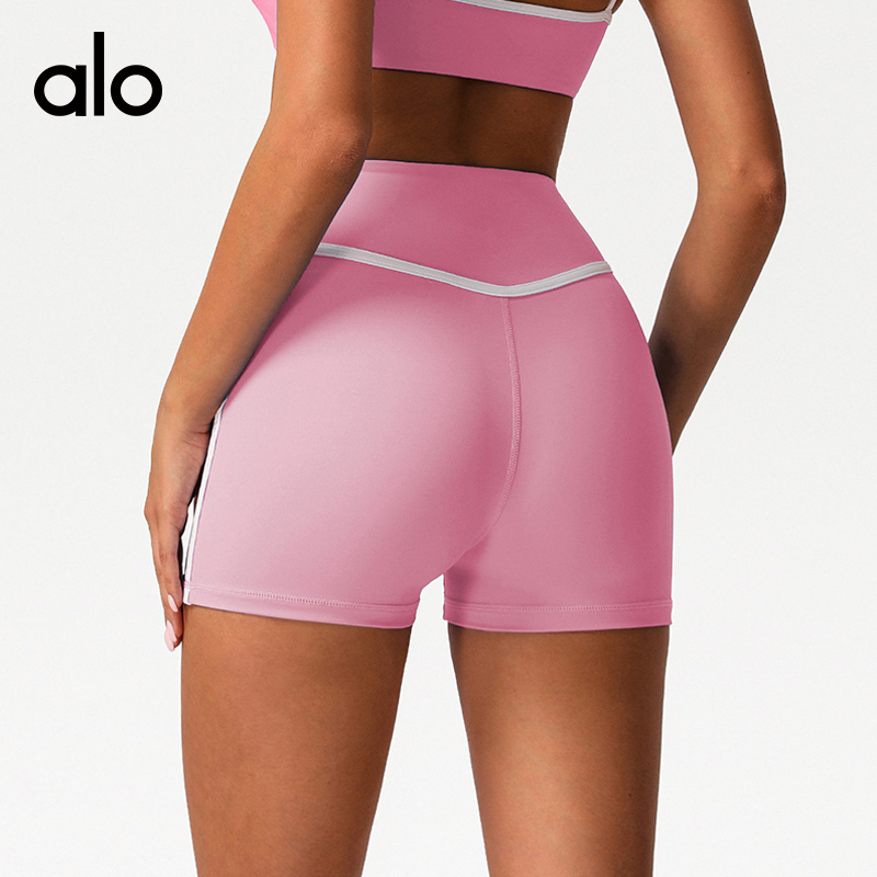 ALO YOGA 💰78💎支持一件代发
aloyoga撞色高腰收腹瑜伽紧身裸感提臀速干运动短裤
【品牌】ALO 
【款号】DK2393
【面料】锦纶/尼龙
【颜色】白色，彩兰色，藏蓝色，醋紫色，粉色，黑色，红色
【尺码】S，M，L，XL
 专柜同款品质，厂家直销，货源充足，售后保障