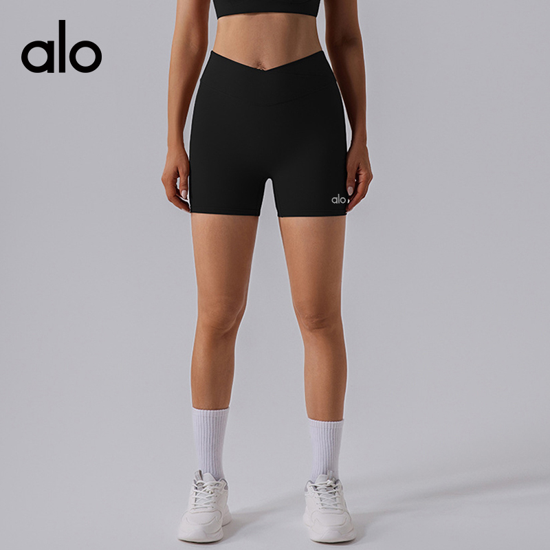 ALO YOGA 💰78💎支持一件代发
aloyoga 裸感高腰弹力蜜桃臀健身短裤速干瑜伽三分裤
【品牌】AlO
【款号】KW407
【面料】锦纶/氨纶
【颜色】黑色，棕色，紫色，水泥色，绿色
【尺码】S，M，L，XL
 专柜同款品质，厂家直销，货源充足，售后保障