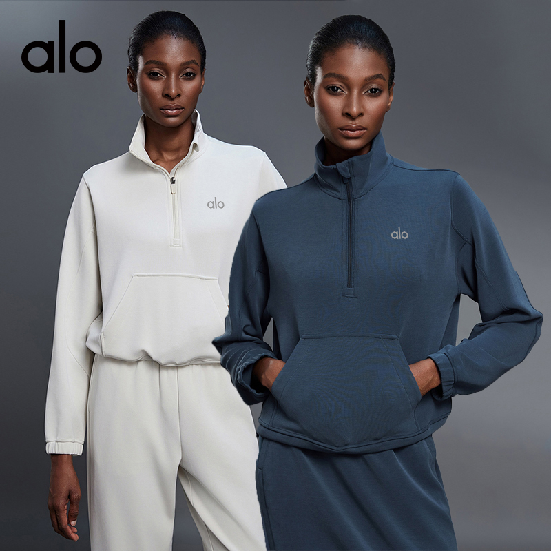 ALO YOGA💰128💎支持一件代发
aloyoga 宽松半拉链卫衣女秋季防风立领抽绳下摆卫衣
【品牌】ALO 
【款号】D25136
【面料】涤纶/氨纶/莫代尔
【颜色】黑色，海军蓝，纯橡木，白蛋白
【尺码】4，6，8，10，12
 专柜同款品质，厂家直销，货源充足，售后保障