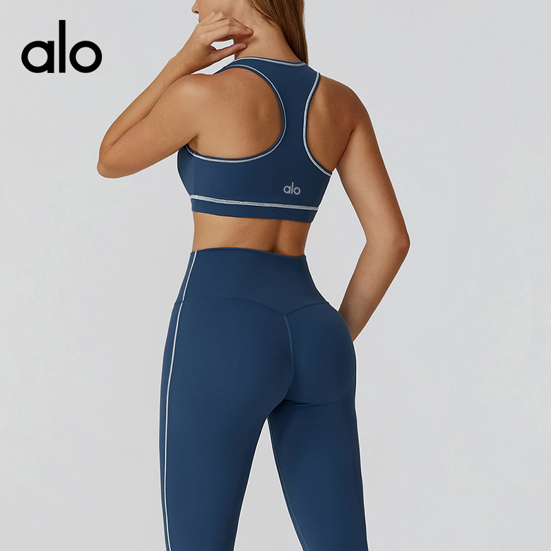 ALO YOGA💰78💎支持一件代发
aloyoga 撞色磨毛瑜伽文胸工字美背运动跑步健身背心
【品牌】ALO 
【款号】EWX2036
【面料】锦纶/氨纶
【颜色】高级黑，深培棕，深蓝色，火山灰，米杏色
【尺码】S，M，L，XL
 专柜同款品质，厂家直销，货源充足，售后保障