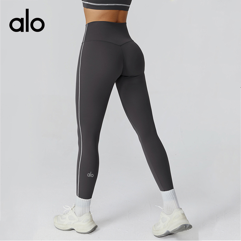 ALO YOGA💰78💎支持一件代发
aloyoga 撞色磨毛瑜伽长裤高腰户外骑行跑步健身裤
【品牌】ALO 
【款号】ECK2036
【面料】锦纶/氨纶
【颜色】高级黑，深培棕，深蓝色，火山灰，米杏色
【尺码】S，M，L，XL
 专柜同款品质，厂家直销，货源充足，售后保障