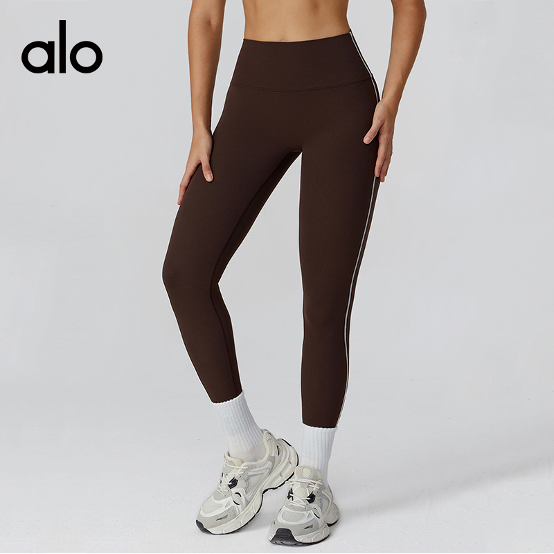 ALO YOGA💰78💎支持一件代发
aloyoga 撞色磨毛瑜伽长裤高腰户外骑行跑步健身裤
【品牌】ALO 
【款号】ECK2036
【面料】锦纶/氨纶
【颜色】高级黑，深培棕，深蓝色，火山灰，米杏色
【尺码】S，M，L，XL
 专柜同款品质，厂家直销，货源充足，售后保障