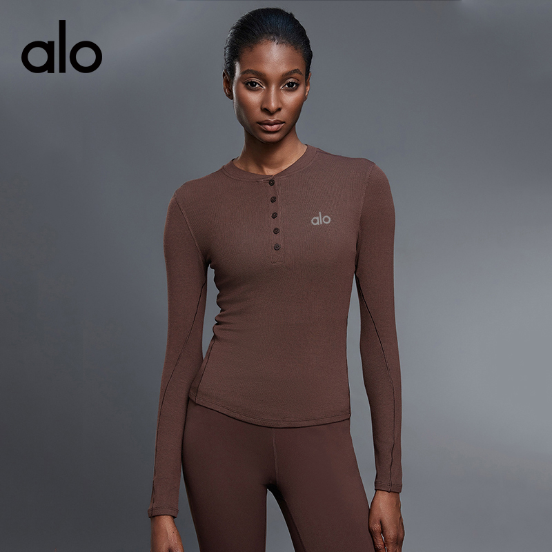 ALO YOGA💰83💎支持一件代发
aloyoga 秋季休闲百搭亨利衫莫代尔亲肤运动健身上衣
【品牌】ALO 
【款号】D25146
【面料】莫代尔/氨纶
【颜色】黑色，骨白，麻花灰，蒸馏咖啡
【尺码】4，6，8，10，12
 专柜同款品质，厂家直销，货源充足，售后保障