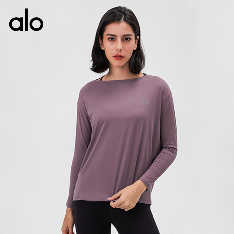 ALO YOGA💰78💎支持一件代发
aloyoga 春季裸感宽松瑜伽长袖透气百搭健身运动上衣
【品牌】ALO 
【款号】DS010
【面料】锦纶/氨纶
【颜色】白色，比利时蓝，藏蓝色，茶棕色，潮水蓝，黑色，灰褐色，焦橙色，金菊黄，烤棕色，林灰绿，浅粉芍药，亚麻色，玉石白
【尺码】4，6，8，10，12
 专柜同款品质，厂家直销，货源充足，售后保障
