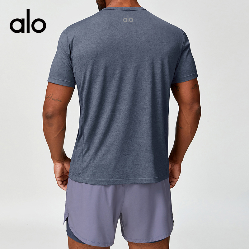 ALO YOGA💰78💎支持一件代发
aloyoga 速干透气运动健身休闲t恤双色圆领户外徒步短袖
【品牌】ALO 
【款号】DX1143
【面料】聚酯纤维
【颜色】火山灰，花灰色，浅麻灰，牛仔蓝
【尺码】S，M，L，XL，XXL
 专柜同款品质，厂家直销，货源充足，售后保障