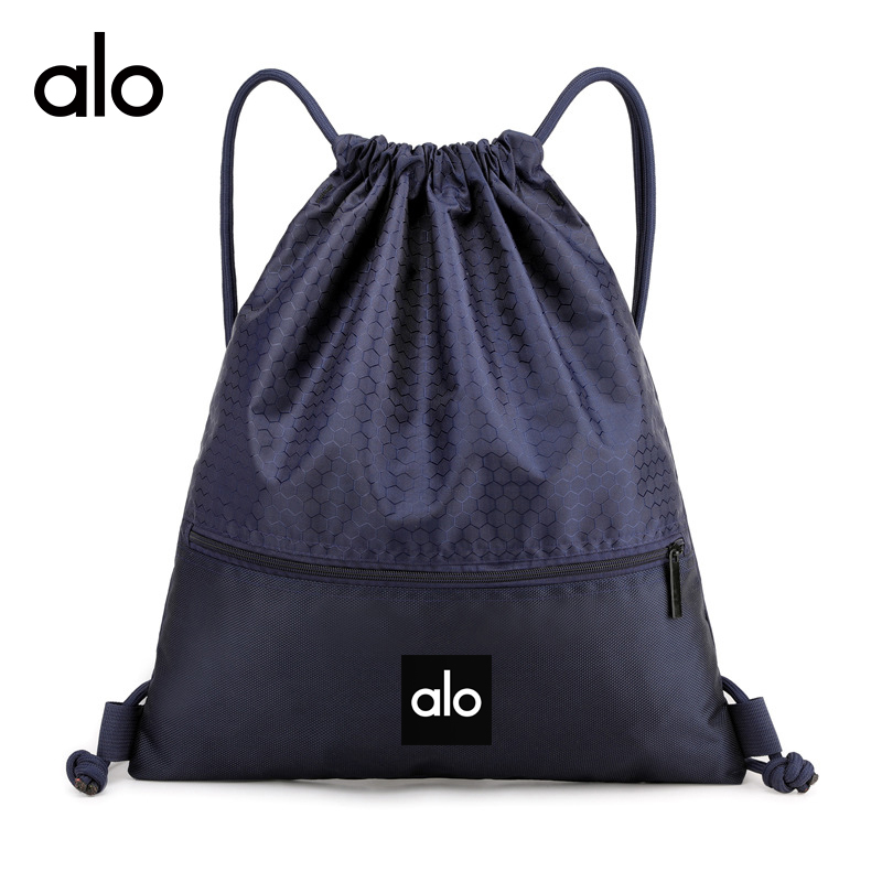ALO YOGA 💰68💎支持一件代发
aloyoga 篮球包篮球袋子大容量男女运动健身包
【品牌】ALO 
【款号】STB1012
【面料】牛津布
【颜色】黑色，藏青色，玫红色，灰色
【尺码】均码
 专柜同款品质，厂家直销，货源充足，售后保障
