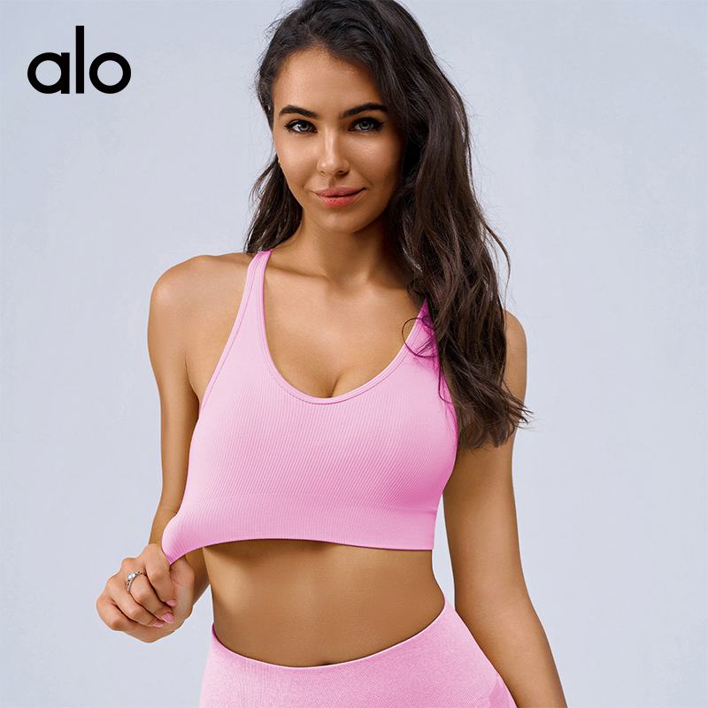 ALO YOGA💰78💎支持一件代发
aloyoga 健身美背跑步运动文胸中高强度瑜伽服背心
【品牌】ALO 
【款号】WX2417
【面料】锦纶/氨纶
【颜色】长春花蓝，桃夭粉，黑色，鹅蛋黄，丁香紫，纯净白，碧落蓝
【尺码】S，M，L
 专柜同款品质，厂家直销，货源充足，售后保障