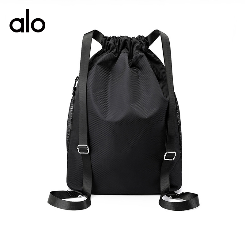 ALO YOGA💰68💎支持一件代发
aloyoga 大容量抽绳干湿分离双肩包户外旅行包游泳健身包
【品牌】ALO 
【款号】STB2932
【面料】牛津布
【颜色】黑色，灰色，玫红色，深蓝色
【尺码】均码
 专柜同款品质，厂家直销，货源充足，售后保障