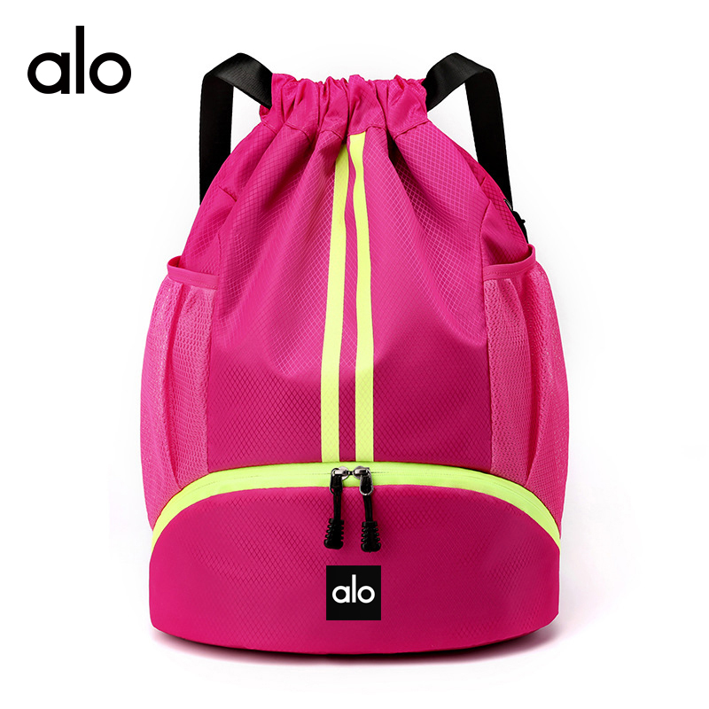 ALO YOGA💰68💎支持一件代发
aloyoga 大容量抽绳干湿分离双肩包户外旅行包游泳健身包
【品牌】ALO 
【款号】STB2932
【面料】牛津布
【颜色】黑色，灰色，玫红色，深蓝色
【尺码】均码
 专柜同款品质，厂家直销，货源充足，售后保障
