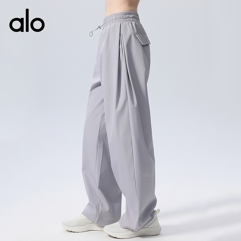 ALO YOGA💰93💎支持一件代发
aloyoga 宽松跑步健身卫裤休闲训练瑜伽服宽松工装长裤
【品牌】ALO 
【款号】CK8839
【面料】涤纶
【颜色】白色，黑色，灰色，咖啡色
【尺码】S，M，L，XL
 专柜同款品质，厂家直销，货源充足，售后保障