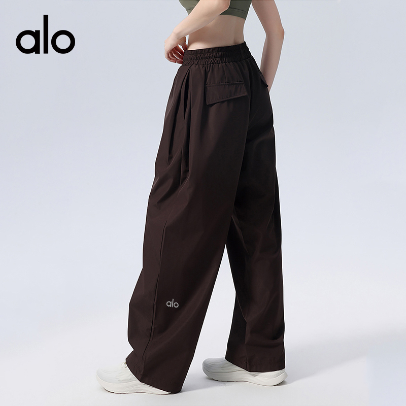 ALO YOGA💰93💎支持一件代发
aloyoga 宽松跑步健身卫裤休闲训练瑜伽服宽松工装长裤
【品牌】ALO 
【款号】CK8839
【面料】涤纶
【颜色】白色，黑色，灰色，咖啡色
【尺码】S，M，L，XL
 专柜同款品质，厂家直销，货源充足，售后保障
