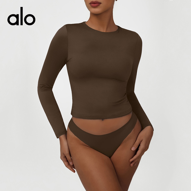 ALO YOGA💰78💎支持一件代发
aloyoga 高弹舞蹈运动健身服T恤紧身瑜伽长袖上衣
【品牌】ALO 
【款号】CX2538
【面料】锦纶/氨纶
【颜色】藏蓝色，浅兰色，咖啡色，黑色
【尺码】S，M，L，XL
 专柜同款品质，厂家直销，货源充足，售后保障