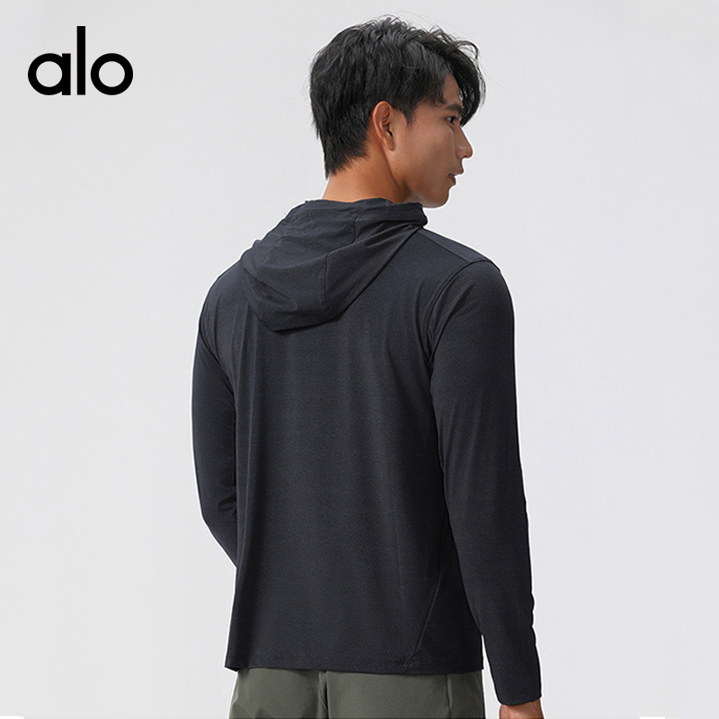 ALO YOGA💰83💎支持一件代发
aloyoga 男款户外轻薄透气休闲运动长袖T恤速干连帽上衣
【品牌】ALO 
【款号】61170
【面料】锦纶/聚酯纤维/氨纶
【颜色】磨砂黑，枣红色，雾蓝色，莓红色
【尺码】M，L，XL，2XL，3XL，4XL，5XL
 专柜同款品质，厂家直销，货源充足，售后保障