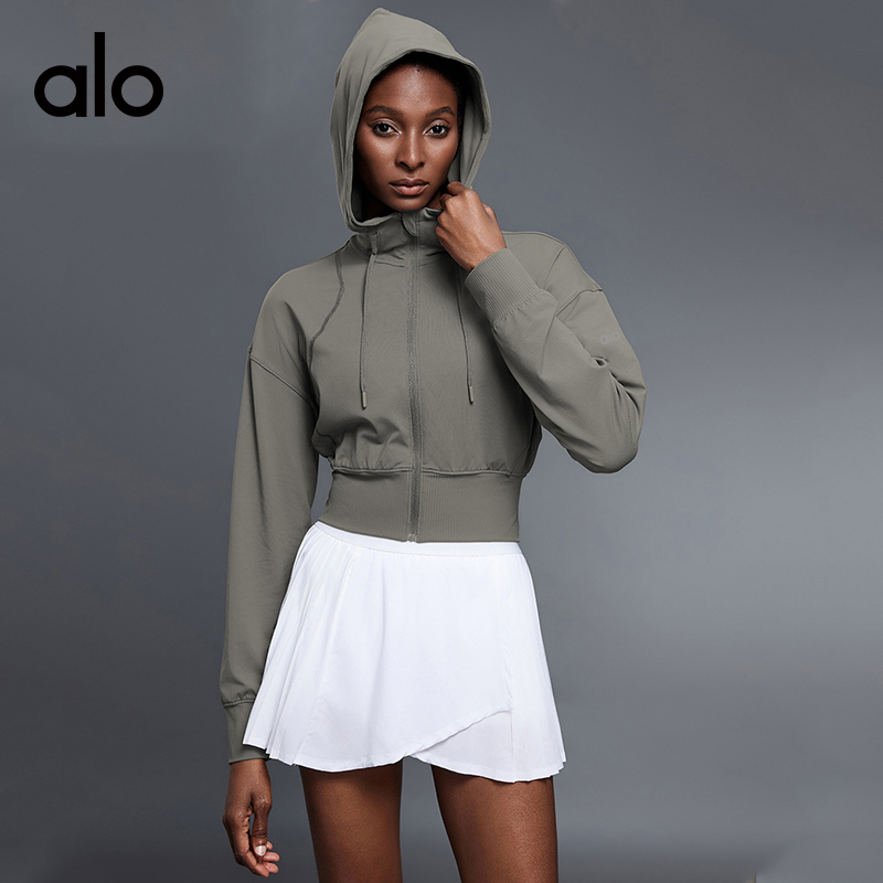 ALO YOGA💰98💎支持一件代发
aloyoga 秋季短款抽绳连帽运动外套束腰下摆开衫上衣
【品牌】ALO 
【款号】D25147
【面料】锦纶/氨纶
【颜色】黑色，骨白色，深卡其色
【尺码】4，6，8，10，12
 专柜同款品质，厂家直销，货源充足，售后保障