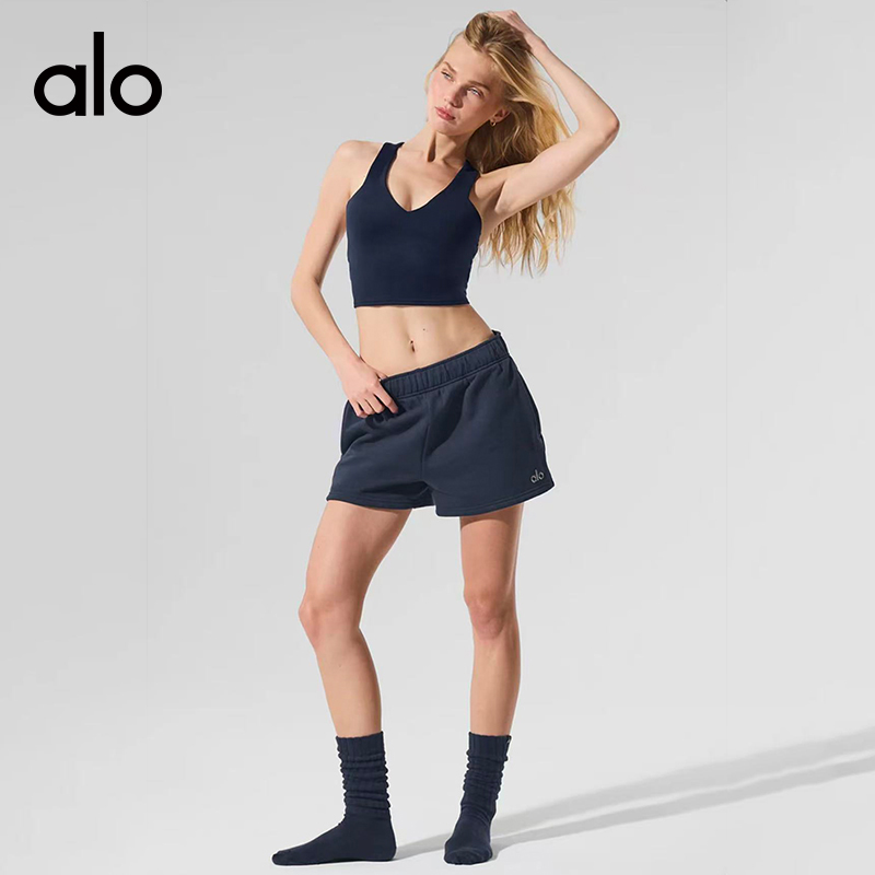 ALO YOGA💰88💎支持一件代发
aloyoga 纯棉高腰提臀健身训练瑜伽短裤女士三分热裤
【品牌】ALO 
【款号】DK1045
【面料】棉
【颜色】藏青色，黑色，灰色
【尺码】S，M，L
 专柜同款品质，厂家直销，货源充足，售后保障