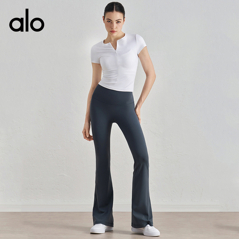 ALO YOGA💰88💎支持一件代发
aloyoga 微喇瑜伽裤均码显瘦高腰提臀舞蹈普拉提健身裤
【品牌】ALO 
【款号】CK1524
【面料】锦纶/氨纶
【颜色】白蛋白，海军蓝，石墨灰，蓝柳色
【尺码】均码
 专柜同款品质，厂家直销，货源充足，售后保障