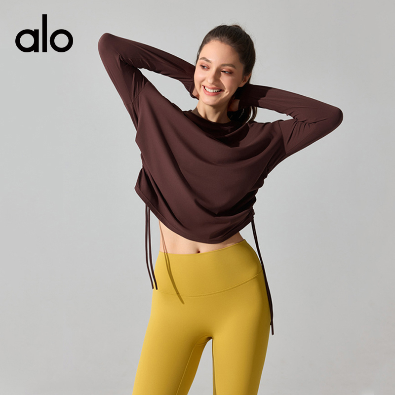 ALO YOGA 💰78💎支持一件代发
aloyoga 宽松抽绳瑜伽服休闲透气跑步健身运动长袖
【品牌】ALO 
【款号】YC422
【面料】涤纶/氨纶
【颜色】麻灰色，维生素粉，白色，蒸馏咖啡
【尺码】S，M，L，XL
 专柜同款品质，厂家直销，货源充足，售后保障