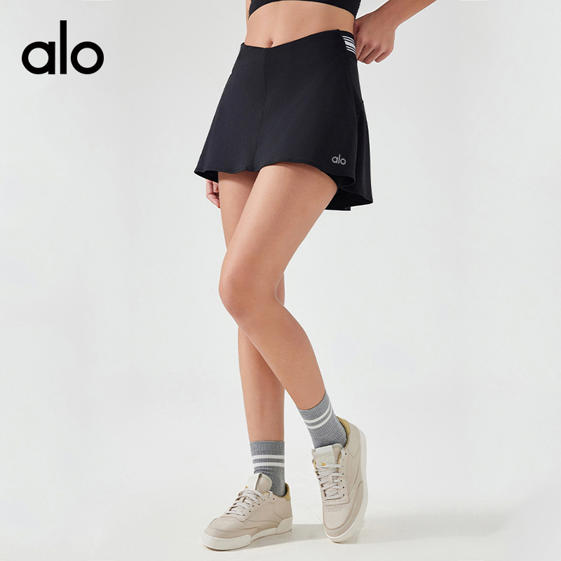 ALO YOGA💰83💎支持一件代发
aloyoga 夏季速干户外运动网球裙带内衬防走光瑜伽半身裙
【品牌】ALO 
【款号】D25021
【面料】锦纶/氨纶
【颜色】光束黄，风车浅蓝，白色，黑色
【尺码】4，6，8，10，12
 专柜同款品质，厂家直销，货源充足，售后保障
