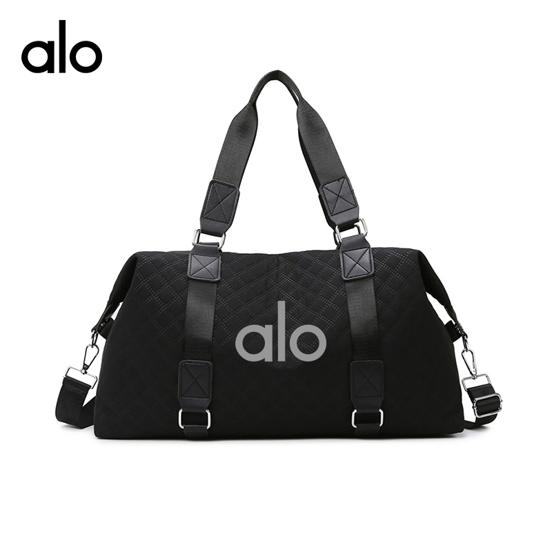 ALO YOGA💰78💎支持一件代发
aloyoga 手提健身瑜伽包干湿分离防水大容量行李旅行包
【品牌】ALO 
【款号】STB928
【面料】牛津布
【颜色】黑色，米白色，浅粉色，浅灰色，浅紫色
【尺码】均码
 专柜同款品质，厂家直销，货源充足，售后保障