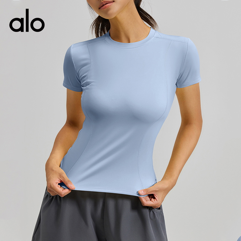 ALO YOGA💰68💎支持一件代发
aloyoga 薄款运动紧身瑜伽服短袖上衣女跑步健身T恤
【品牌】ALO 
【款号】MTDX40
【面料】聚酯纤维/氨纶
【颜色】豆沙粉，海岩灰，灰湖蓝，酱茄紫，梅浆红，天青色，香鲸蓝，象牙白，星耀黑，阳光黄，昌荣紫
【尺码】S，M，L，XL，2XL，3XL
 专柜同款品质，厂家直销，货源充足，售后保障