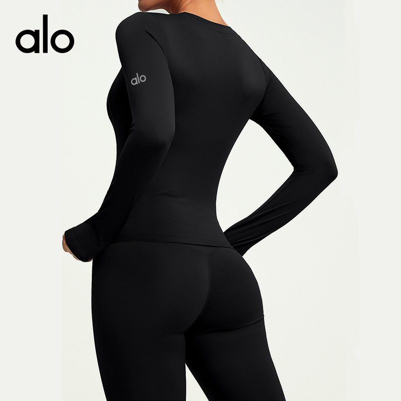 ALO YOGA💰73💎支持一件代发
aloyoga 春秋修身运动上衣T恤高弹瑜伽服跑步运动长袖
【品牌】ALO 
【款号】JYMC176
【面料】聚酯纤维/氨纶
【颜色】天青色，白色，昌荣紫，香鲸蓝，星耀黑，酱茄紫
【尺码】S，M，L，XL，2XL，3XL
 专柜同款品质，厂家直销，货源充足，售后保障