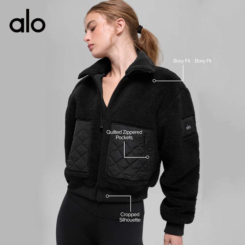 ALO YOGA 💰228💎支持一件代发
aloyoga 羊羔毛立领拉链短外套加绒保暖运动休闲上衣
【品牌】AlO
【款号】WT80004
【面料】毛混纺/氨纶
【颜色】白色，黑色
【尺码】S，M，L
 专柜同款品质，厂家直销，货源充足，售后保障