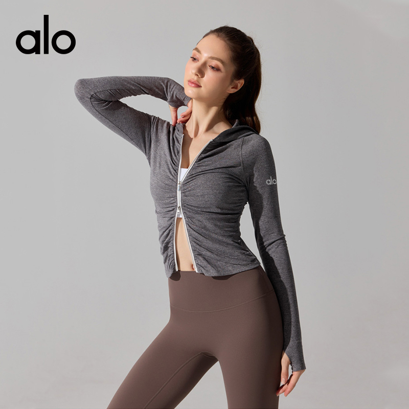 ALO YOGA 💰83💎支持一件代发
aloyoga 速干轻薄长袖连帽拉链健身瑜伽服修身跑步外套
【品牌】AlO
【款号】YC417
【面料】锦纶/氨纶
【颜色】白色，水洗黄，麻灰色，黑色
【尺码】S，M，L，XL
 专柜同款品质，厂家直销，货源充足，售后保障