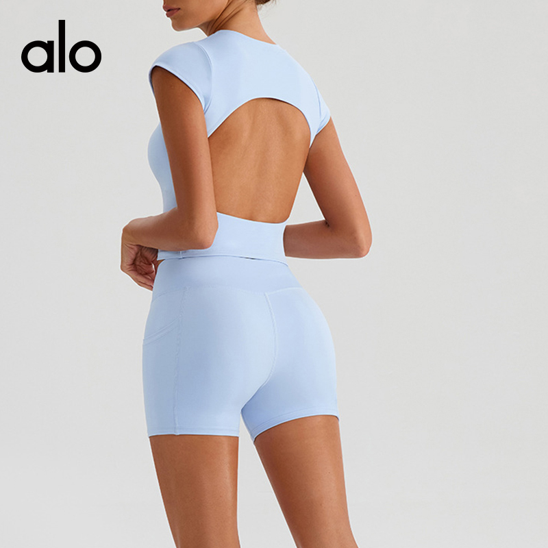 ALO YOGA 💰88💎支持一件代发
aloyoga 裸感运动T恤可拆卸固定式胸垫瑜伽露背短袖
【品牌】AlO
【款号】YW568
【面料】锦纶/氨纶
【颜色】黑色，黄色，酒红色，天蓝色，杏色，棕色
【尺码】S/4，M/6，L/8，XL/10
 专柜同款品质，厂家直销，货源充足，售后保障