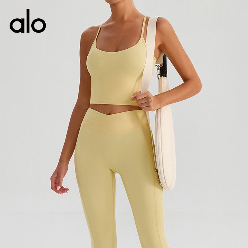 ALO YOGA 💰83💎支持一件代发
aloyoga 夏季裸感运动内衣女健身上衣外穿吊带背心
【品牌】AlO
【款号】YW572
【面料】锦纶/氨纶
【颜色】黑色，黄色，酒红色，天蓝色，杏色，棕色
【尺码】S/4，M/6，L/8，XL/10
 专柜同款品质，厂家直销，货源充足，售后保障