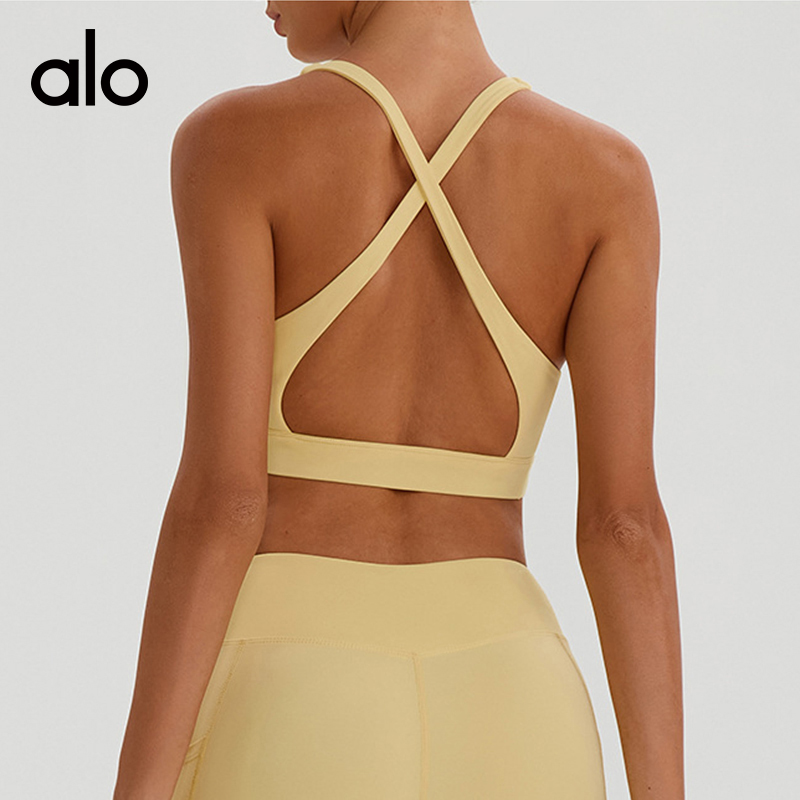 ALO YOGA 💰78💎支持一件代发
aloyoga 深V外搭裸感跑步运动文胸时尚交叉美背内衣
【品牌】AlO
【款号】YW574
【面料】锦纶/氨纶
【颜色】黑色，黄色，酒红色，天蓝色，杏色，棕色
【尺码】S/4，M/6，L/8，XL/10
 专柜同款品质，厂家直销，货源充足，售后保障