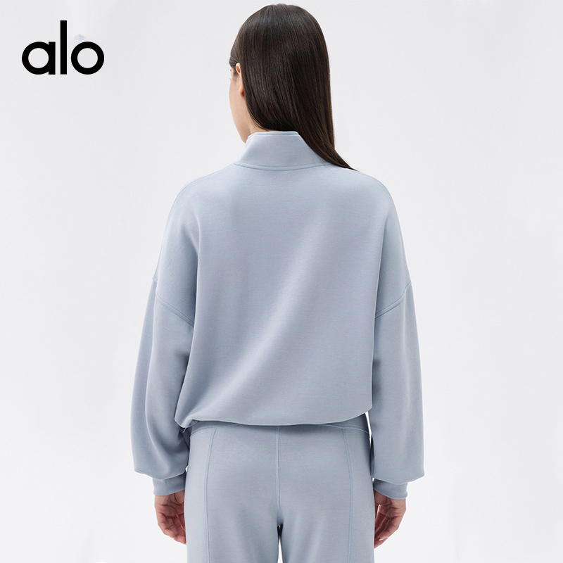 ALO YOGA 💰118💎支持一件代发
aloyoga 秋冬宽松休闲立领跑步健身瑜伽服运动卫衣
【品牌】AlO
【款号】CX42553
【面料】莫代尔/聚酯纤维/氨纶
【颜色】焦糖色，浅花灰，蓝灰色，黑色
【尺码】S，M，L，XL
 专柜同款品质，厂家直销，货源充足，售后保障