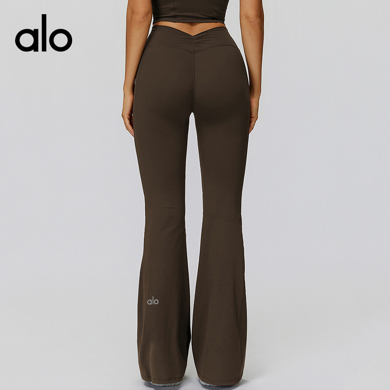 ALO YOGA💰98💎支持一件代发
aloyoga 裸感高腰缩褶微喇显瘦长裤跑步运动喇叭裤
【品牌】ALO 
【款号】ECK9308-2
【面料】锦纶/氨纶
【颜色】高级黑，中灰紫，黑咖啡，灰蓝色
【尺码】S，M，L，XL
 专柜同款品质，厂家直销，货源充足，售后保障