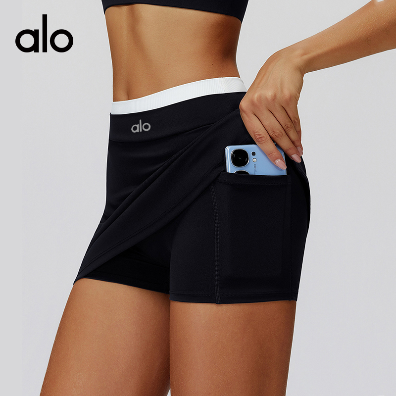 ALO YOGA💰83💎支持一件代发
aloyoga 裸感撞色短裙高腰螺纹假两件运动短裙网球裙
【品牌】ALO 
【款号】EBQ3129
【面料】锦纶/氨纶
【颜色】高级黑，徽章蓝，陶灰色，水雾蓝，罗兰紫，浅果绿
【尺码】S，M，L，XL
 专柜同款品质，厂家直销，货源充足，售后保障