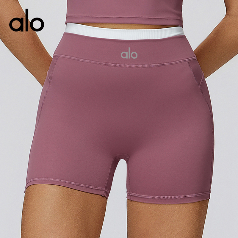 ALO YOGA💰78💎支持一件代发
aloyoga 裸感撞色瑜伽短裤螺纹高腰紧身跑步运动短裤
【品牌】ALO 
【款号】EDK3129
【面料】锦纶/氨纶
【颜色】高级黑，徽章蓝，陶灰色，水雾蓝，罗兰紫，浅果绿
【尺码】S，M，L，XL
 专柜同款品质，厂家直销，货源充足，售后保障