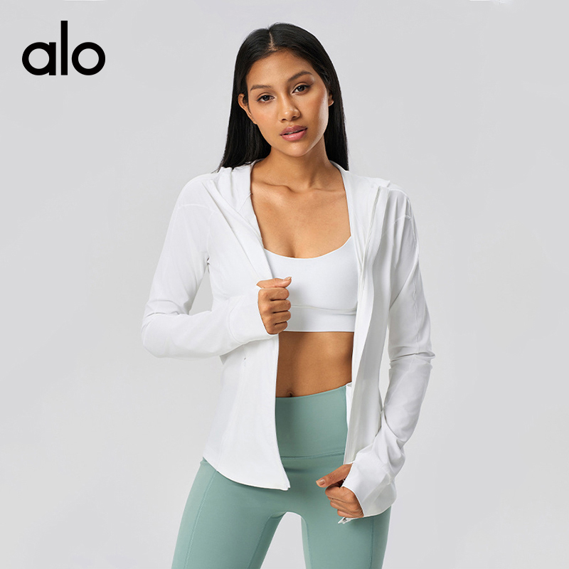 ALOYOGA 💰148💎支持一件代发
aloyoga 夏季户外连帽遮阳长袖开衫防晒衣冰感速干外套
【品牌】AlO
【款号】D25011
【面料】涤纶/氨纶
【颜色】白色，玉灰色，银石灰，西纳特拉蓝，舞动黄，黑色，草莓奶昔粉
【尺码】4，6，8，10，12
 专柜同款品质，厂家直销，货源充足，售后保障