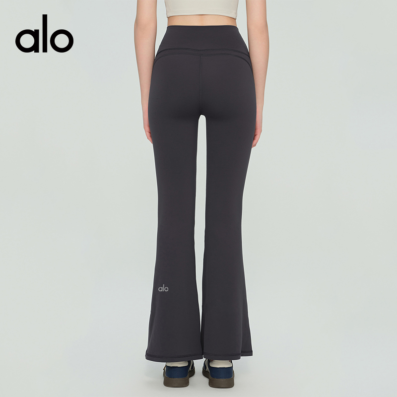 ALOYOGA 💰78💎支持一件代发
aloyoga 抓绒保暖蜜桃臀高腰提臀健身裤微喇普拉提喇叭裤
【品牌】AlO
【款号】CK53013
【面料】锦纶/氨纶
【颜色】海军蓝抓绒加厚，黑色抓绒加厚，葡萄蓟紫抓绒加厚，乌木棕抓绒加厚，石墨灰抓绒加厚
【尺码】S/4，M/6，L/8，XL/10
 专柜同款品质，厂家直销，货源充足，售后保障