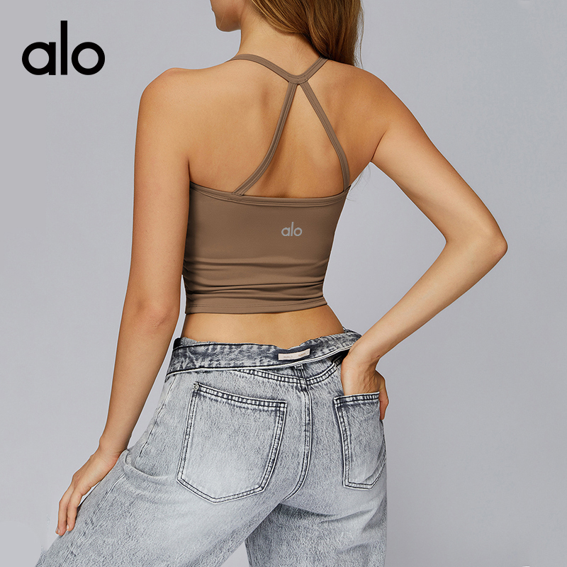 ALOYOGA 💰83💎支持一件代发
aloyoga 磨毛美背瑜伽上衣速干健身外穿跑步运动背心
【品牌】AlO
【款号】CBX8519
【面料】锦纶/氨纶
【颜色】鹅黄色，高级黑，徽章蓝，酱紫色，罗勒绿，骆驼棕，摩卡棕，巧克力棕，霜灰色，天空蓝，樱花粉，樱桃红，珍珠灰
【尺码】S，M，L，XL
 专柜同款品质，厂家直销，货源充足，售后保障