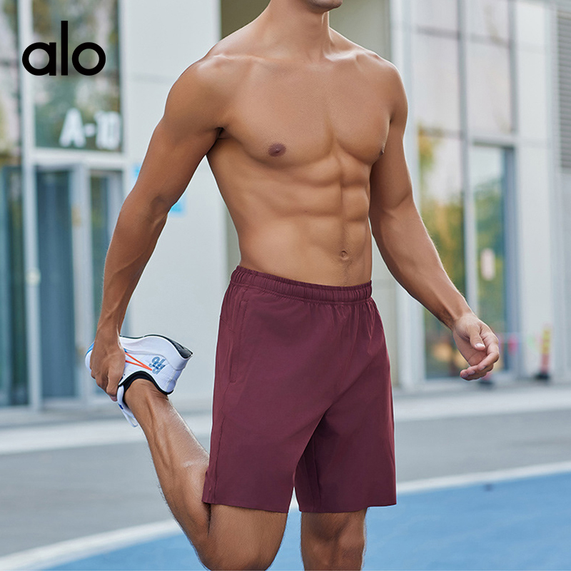 ALOYOGA 💰78💎支持一件代发
aloyoga 男士速干训练短裤透气户外健身裤运动五分裤
【品牌】AlO
【款号】DK24401
【面料】聚酯纤维/氨纶
【颜色】灰色，酒红色，藏青色，黑色
【尺码】S，M，L，XL，XXL
 专柜同款品质，厂家直销，货源充足，售后保障