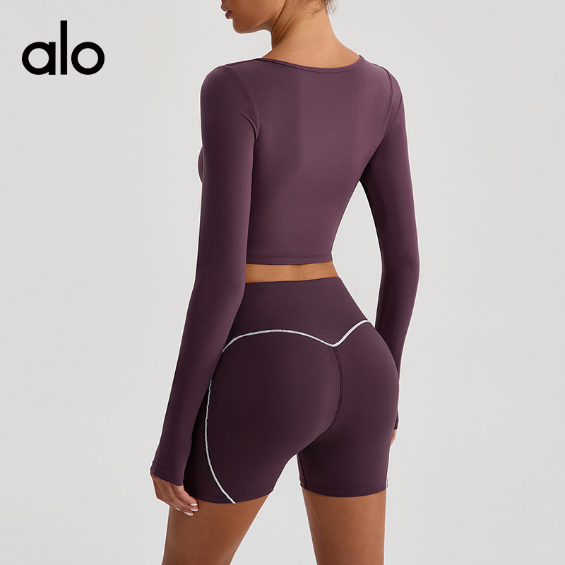 ALOYOGA 💰78💎支持一件代发
aloyoga 秋冬裸感瑜伽服长袖套手指舞蹈普拉提上衣
【品牌】AlO
【款号】YW554
【面料】锦纶/氨纶
【颜色】大红色，紫色，黑色，粉色
【尺码】S/4，M/6，L/8，XL/10
 专柜同款品质，厂家直销，货源充足，售后保障