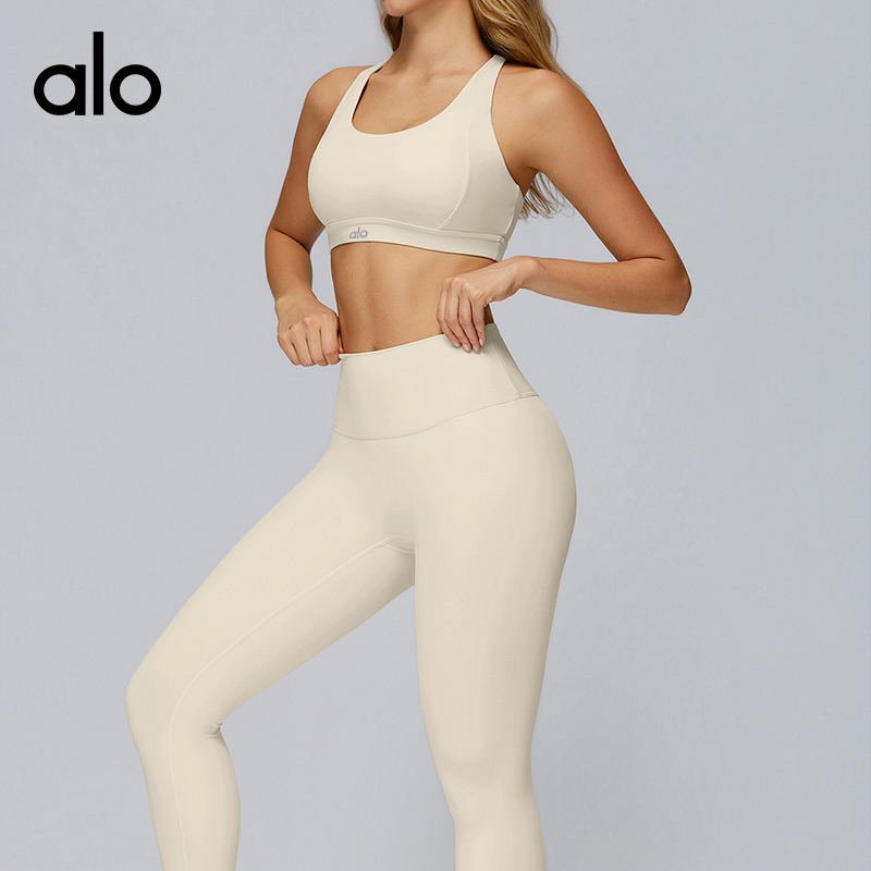 ALOYOGA 💰78💎支持一件代发
aloyoga 云感瑜伽文胸交叉镂空美背紧身运动内衣文胸
【品牌】AlO
【款号】EWX7011
【面料】锦纶/氨纶
【颜色】高级黑，牛仔蓝，卡其色，咖啡棕，火山灰
【尺码】S，M，L，XL
 专柜同款品质，厂家直销，货源充足，售后保障