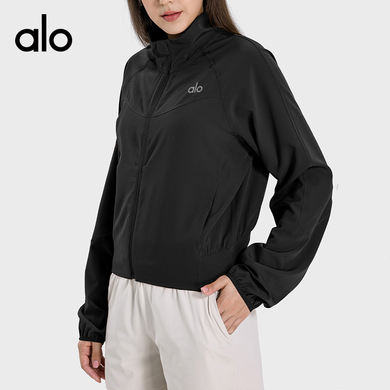 ALOYOGA 💰98💎支持一件代发
aloyoga 夏季轻薄透气防晒衣防紫外线原纱冰感长袖外套
【品牌】AlO
【款号】DSS065
【面料】涤纶/氨纶
【颜色】沙漠阳光色，冰银色，白色，黑色
【尺码】4，6，8，10，12
 专柜同款品质，厂家直销，货源充足，售后保障