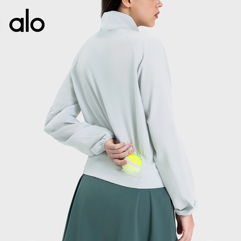 ALOYOGA 💰98💎支持一件代发
aloyoga 夏季轻薄透气防晒衣防紫外线原纱冰感长袖外套
【品牌】AlO
【款号】DSS065
【面料】涤纶/氨纶
【颜色】沙漠阳光色，冰银色，白色，黑色
【尺码】4，6，8，10，12
 专柜同款品质，厂家直销，货源充足，售后保障